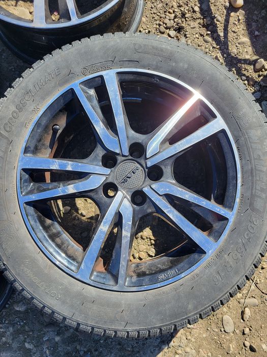 Jante r16 vw polo 6R,seat ibiza an 2012 et40