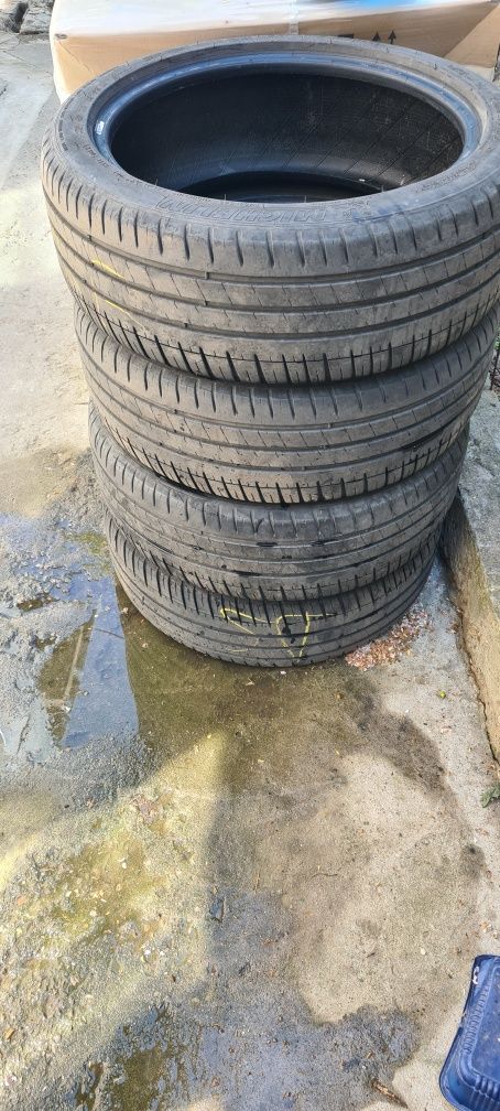 Anvelope Michelin 215 45 ZR 18