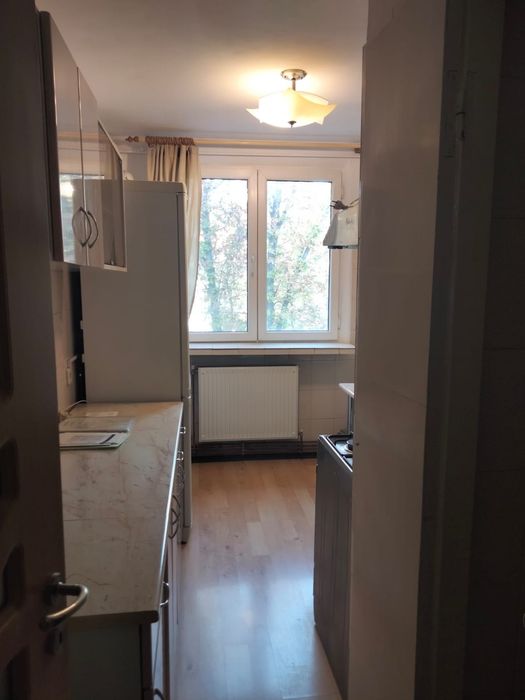 Închiriez apartament două camere centru Galați