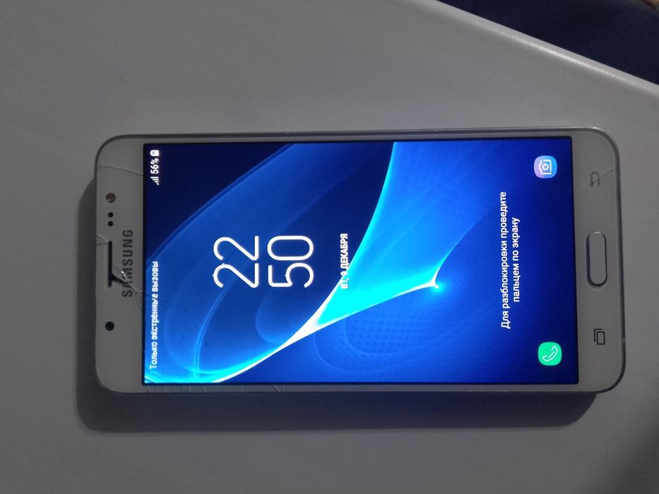 Samsung j7 2016 года