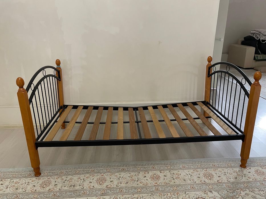 Кровать малазийская