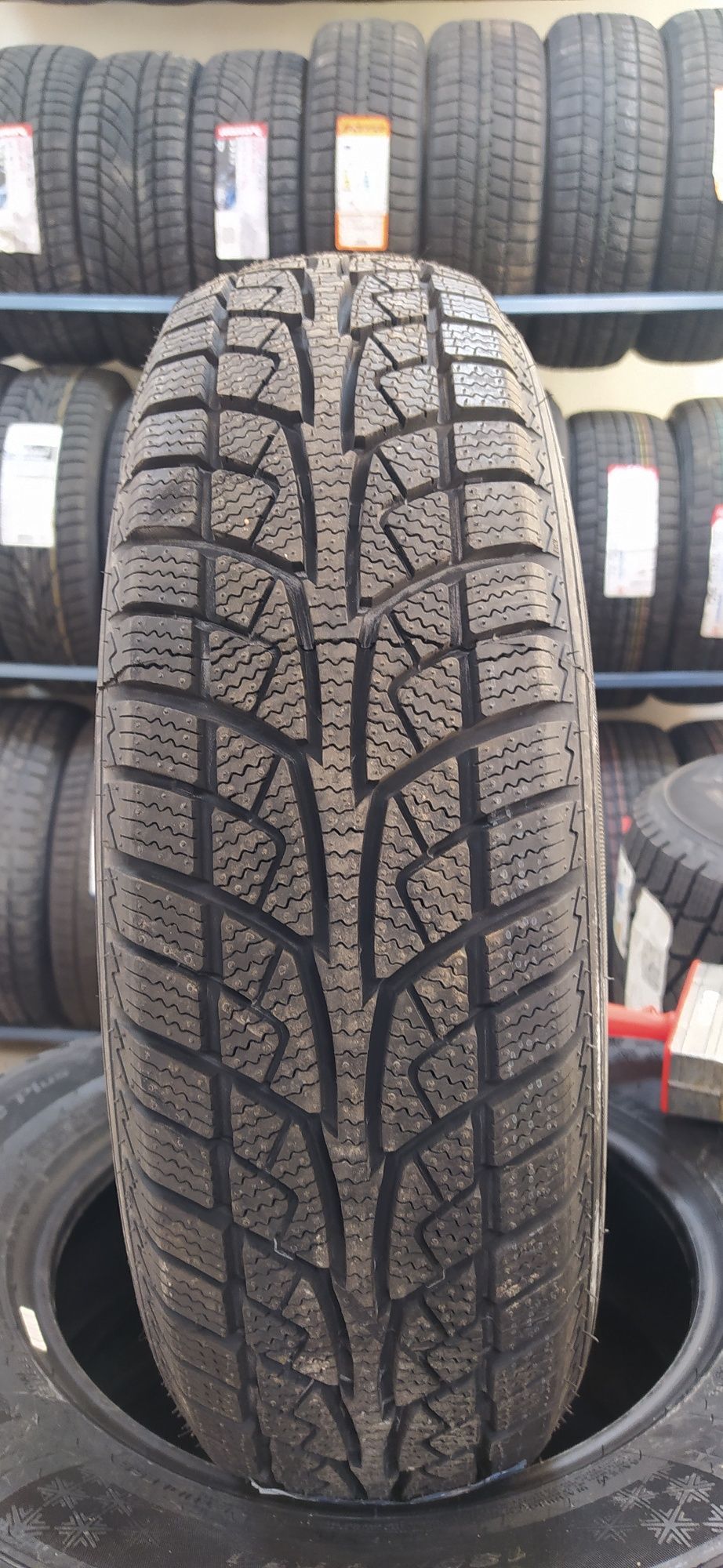 175/70R13 Roadx WH03