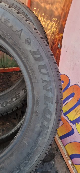 2 Anvelope Dunlop 235 55 R17 M+S