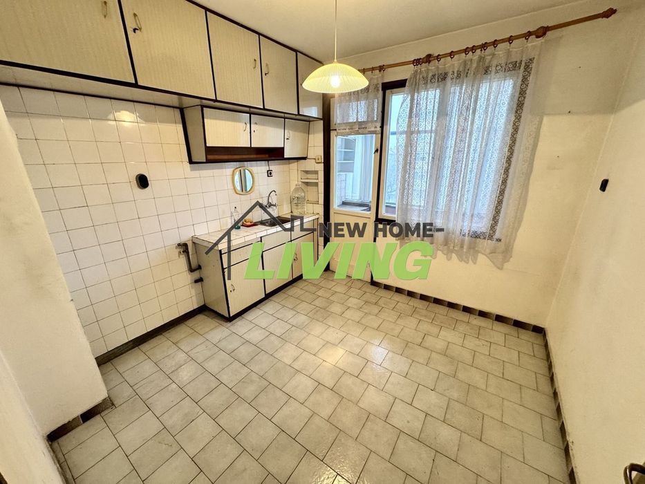 Продава се Тристаен апартамент в Пловдив, Каменица 1 - 85 кв.м за 1730 €/кв.м - Снимка #5