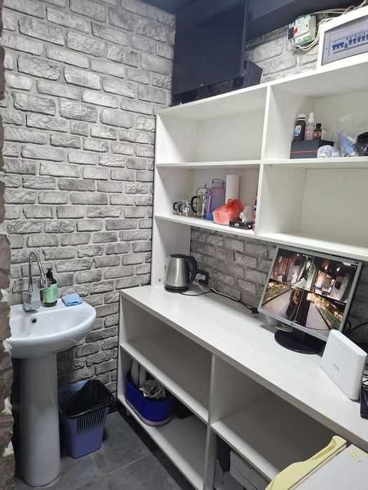 Сдаётся офис 25 м² в Центре, Мирзо-Улугбекский р-н, Дархан, с мебелью