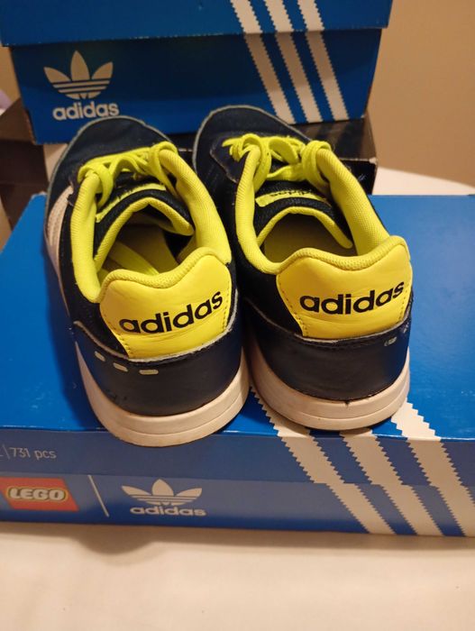 Pantofi sport Adidas nr.38