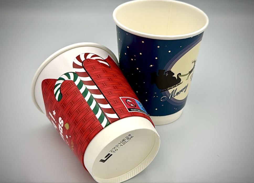 PAHARE 245ml 8oz CRACIUN 0,50bani bucata