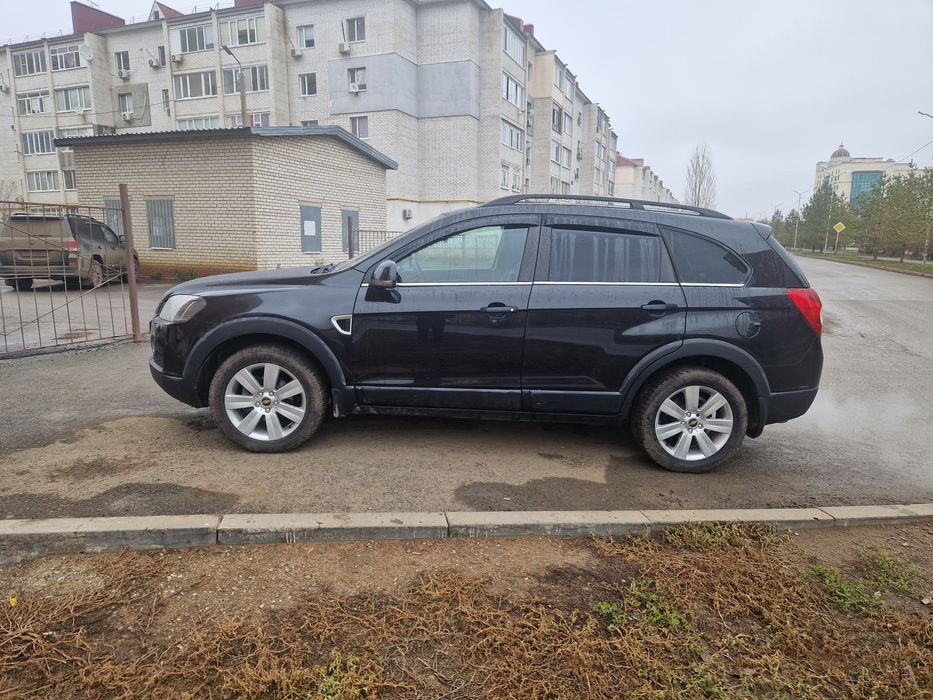 Продам машину Chevrolet Captiva