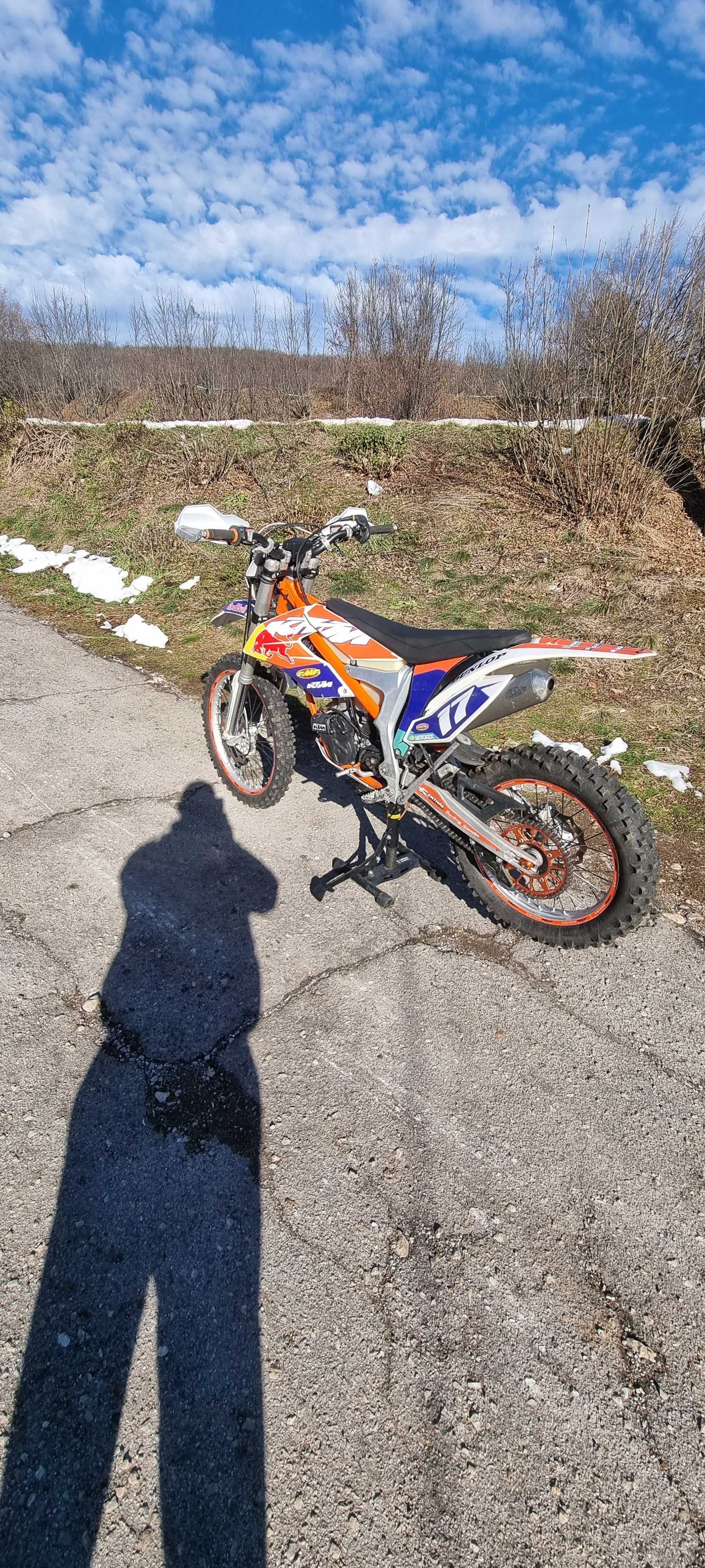 KTM freeride 250R