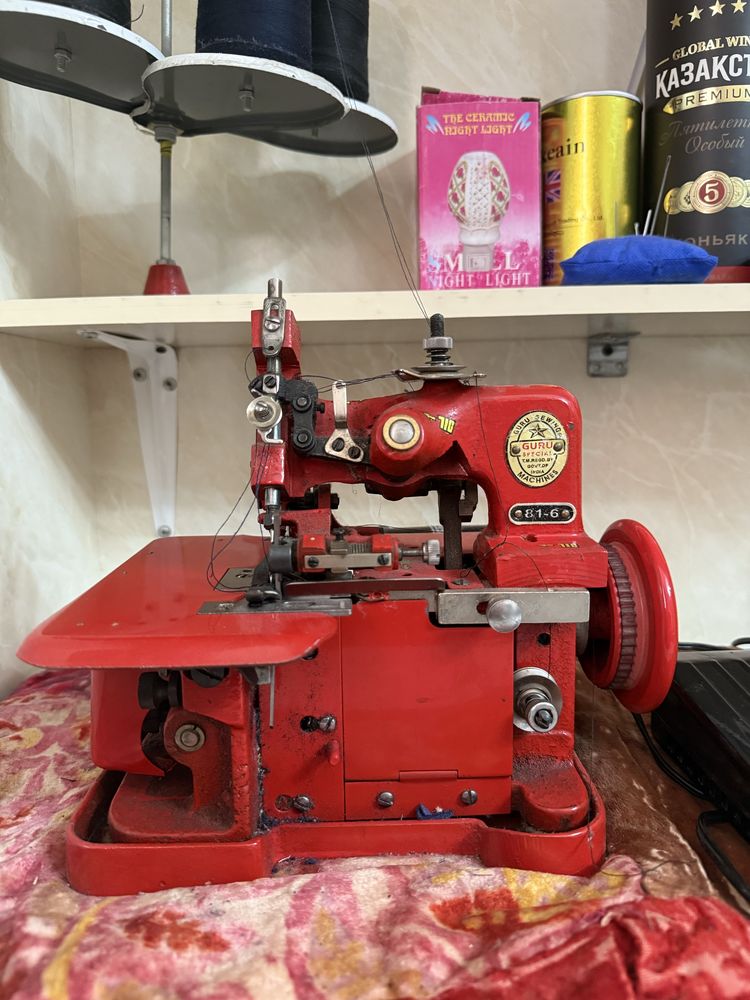 Guru Overlock Sewing Machine