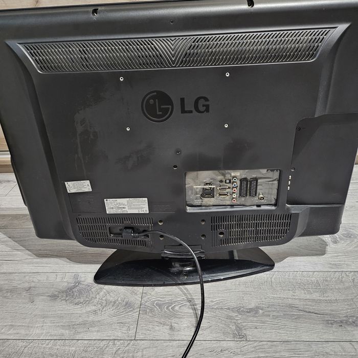 Televizor LG 32LG2000