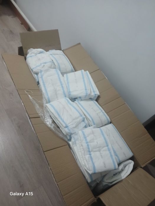 Продаю памперсы.