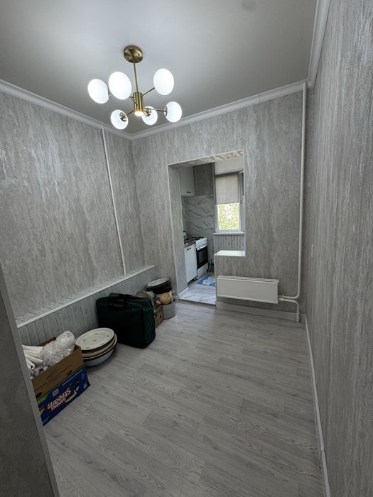 Продам 3 комн.кв - 8 мкр