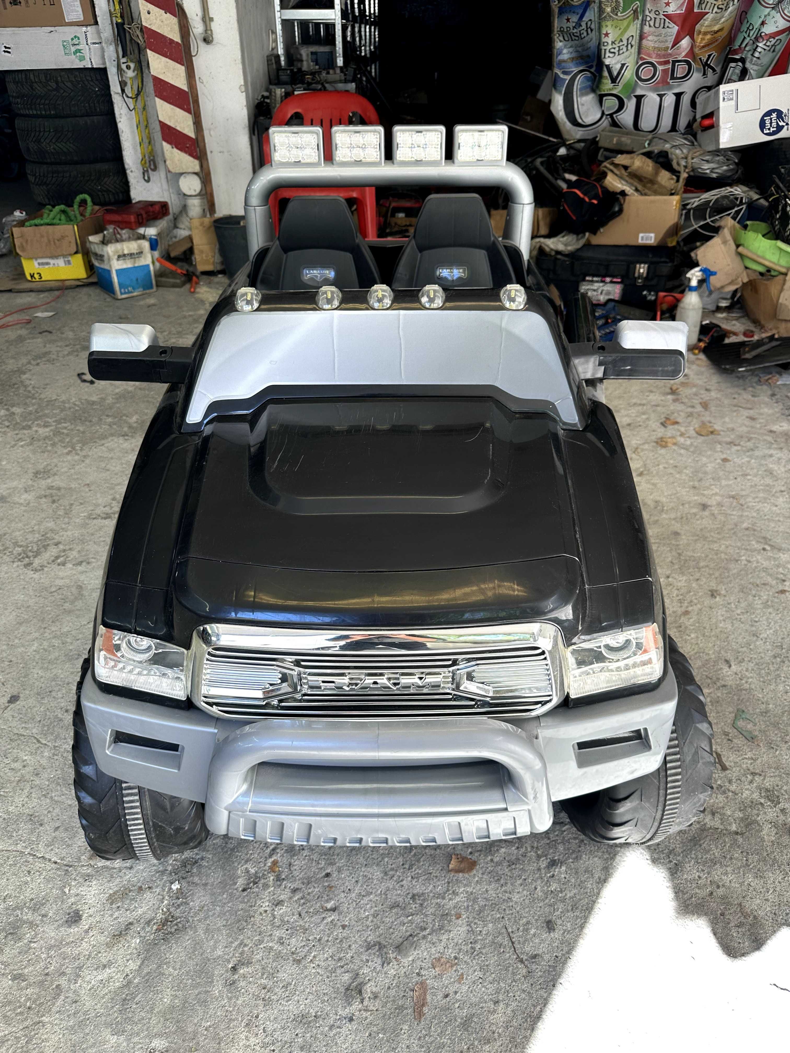 Детски елекстрически пикап, Ram 3500 Dually, 12 Volt