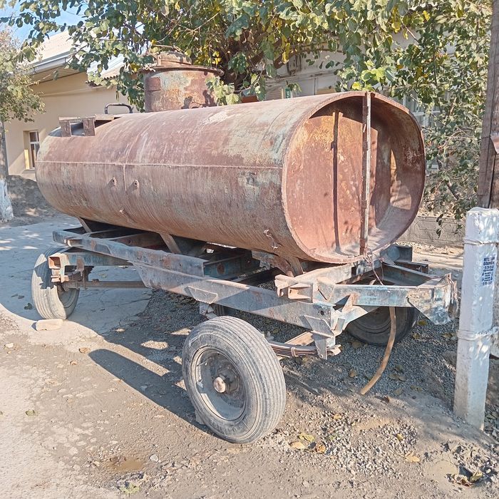 Ёмкист сув бочка телажка прицеп