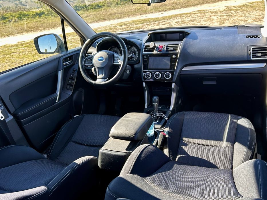 Vand Subaru Forester 2.0D AWD, an 2015