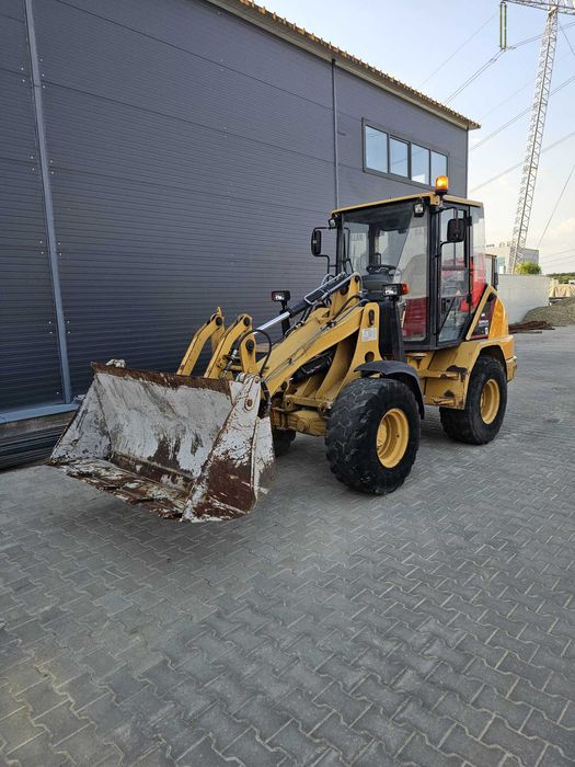 Caterpillar 906 - Incarcator Frontal