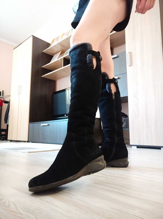 Сапоги  зимние 36.5 и 37 р