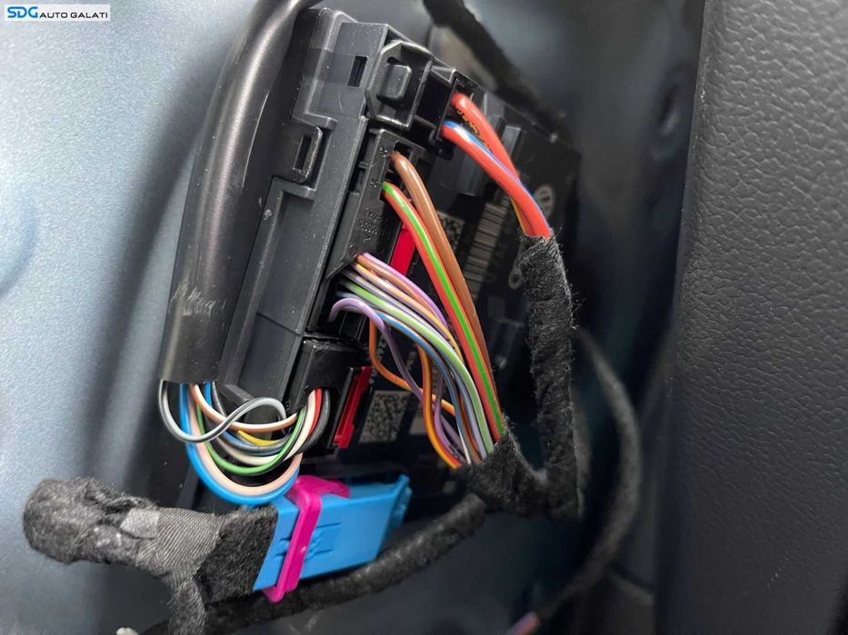 Calculator Modul Confort Comfort de pe Usa Portiera Dreapta Fata Audi Q5 2009 - 2012 Cod 8K0959792D [C1865]