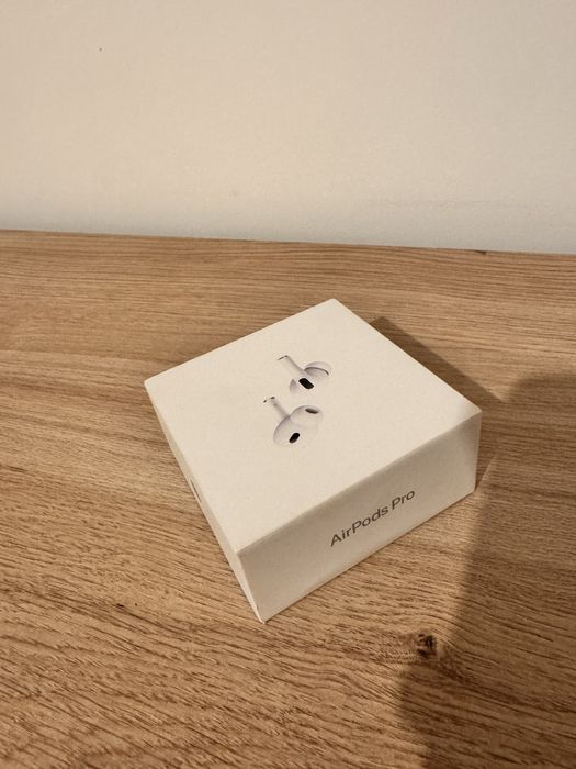 Продавам чисто нови Apple AirPods Pro 2 (USB-C)