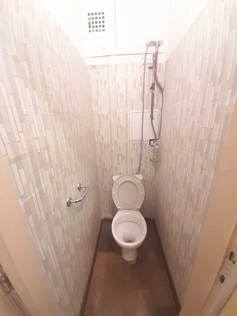 Дава се под наем Двустаен апартамент в София, Дружба 1 - 70 кв.м за 372.3 € - Снимка #9