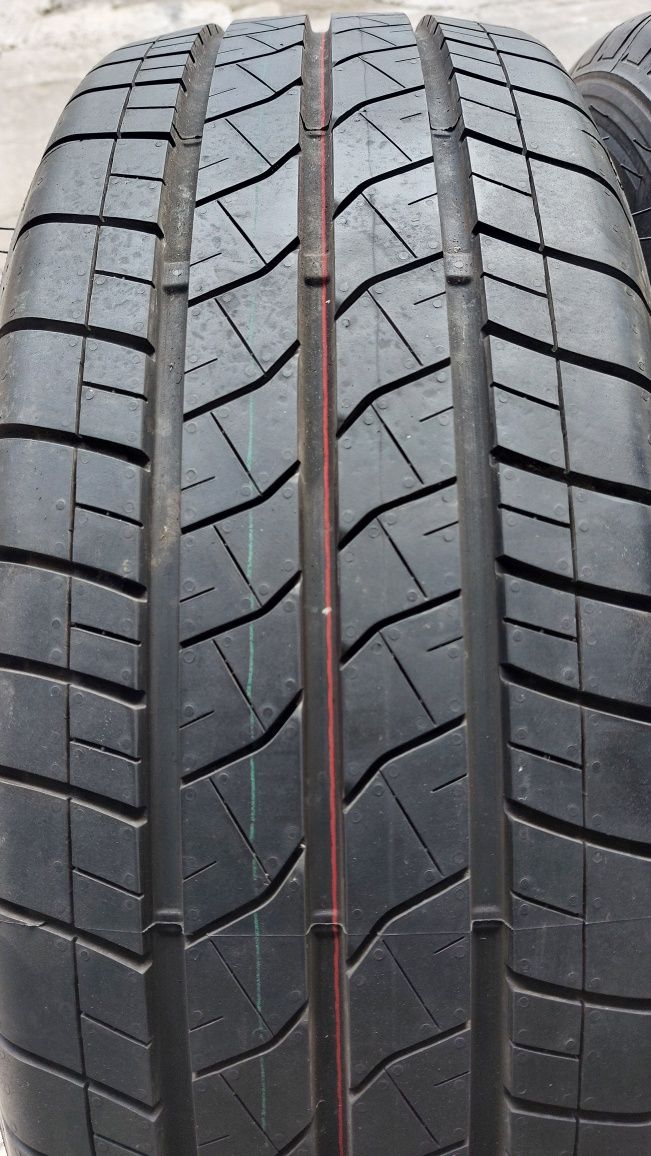 Нови гуми за Бус 215/60/17 C Bridgestone Duravis 4 броя