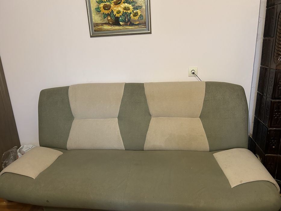 Vând colțar și canapea