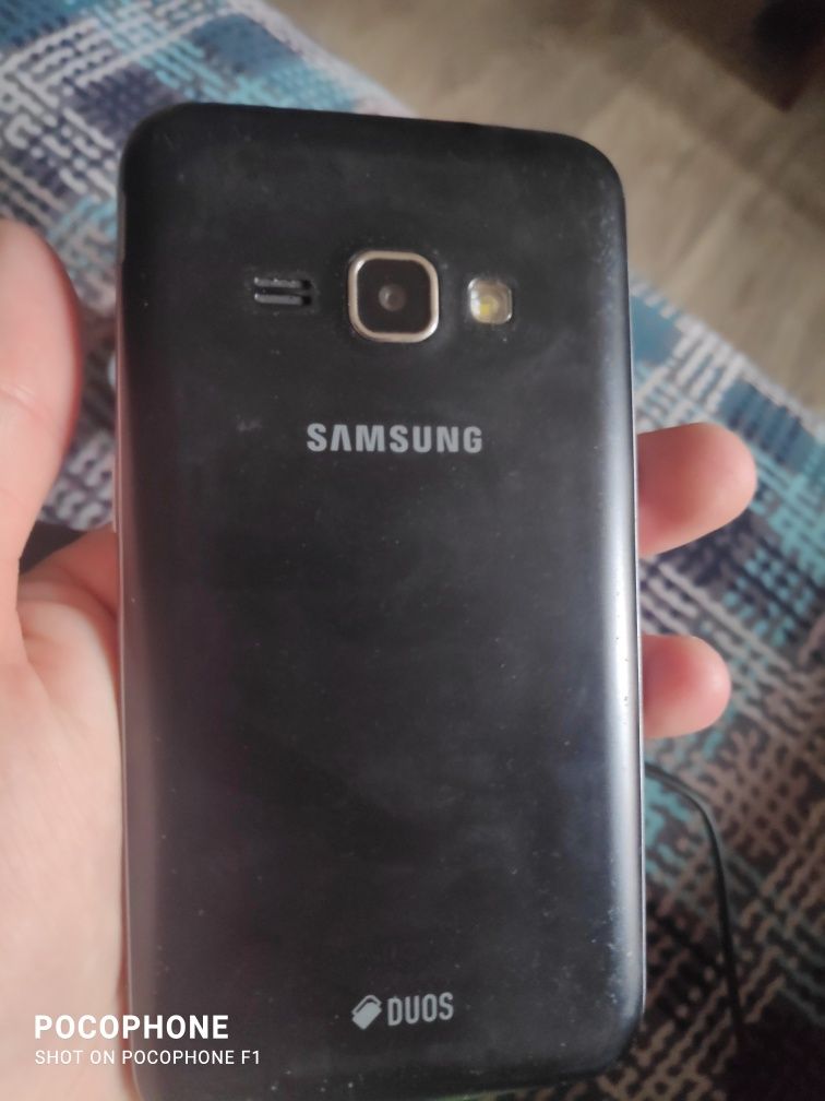 Продам Samsung j1 2016
