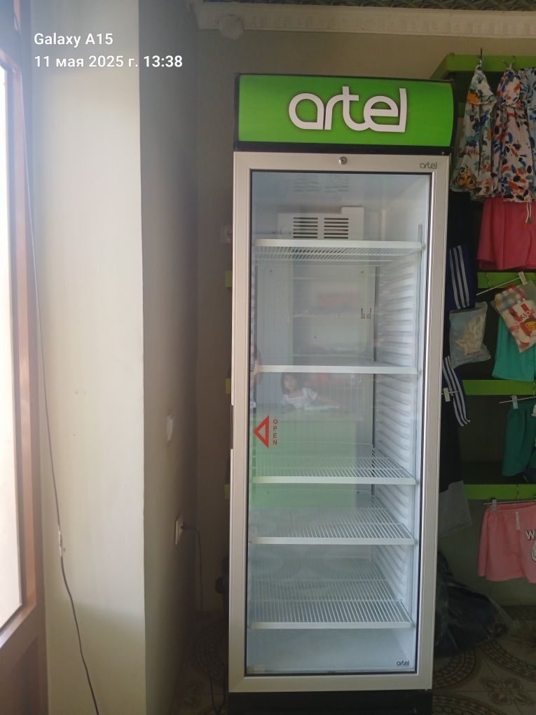 Artel Vitrina Xolodilnik