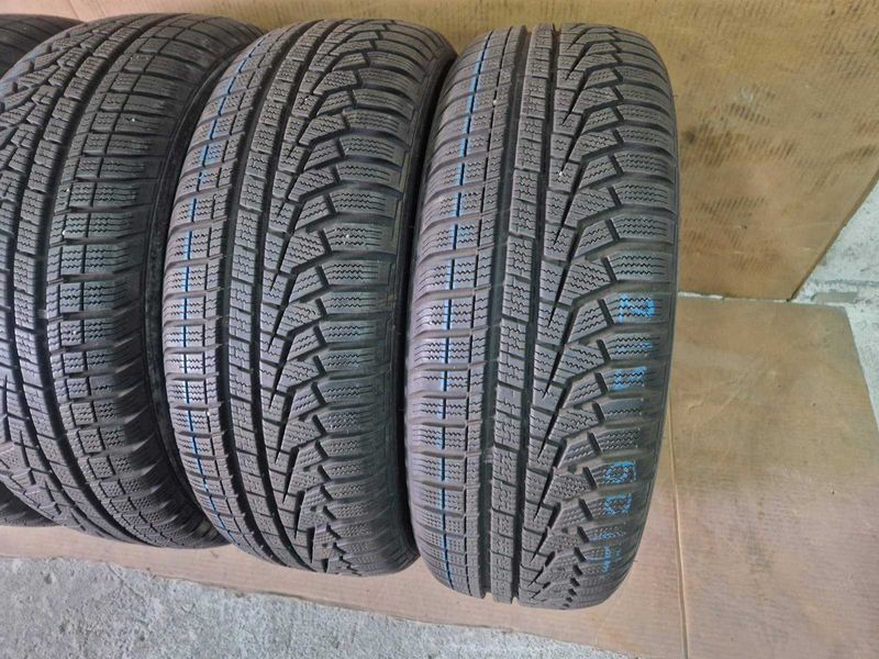 4 Hankook R17 215/60
зимни гуми 
DOT3419