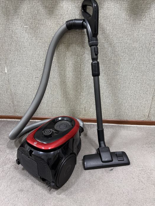 Samsung пылесос Б/У своя в идеальном состоянии