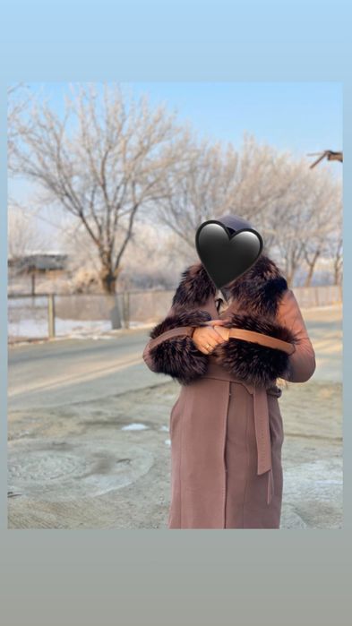 ПАЛЬТО Сотилади.