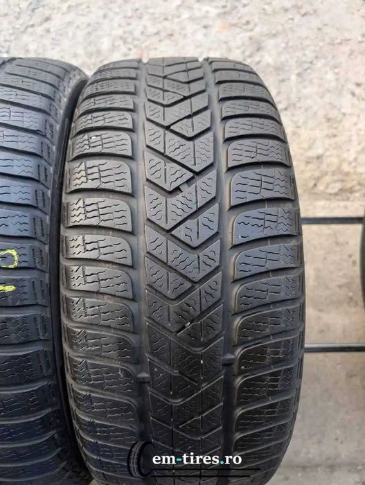 SET 2 Anvelope Iarna 205/50 R17 PIRELLI Sottozero 3 93H