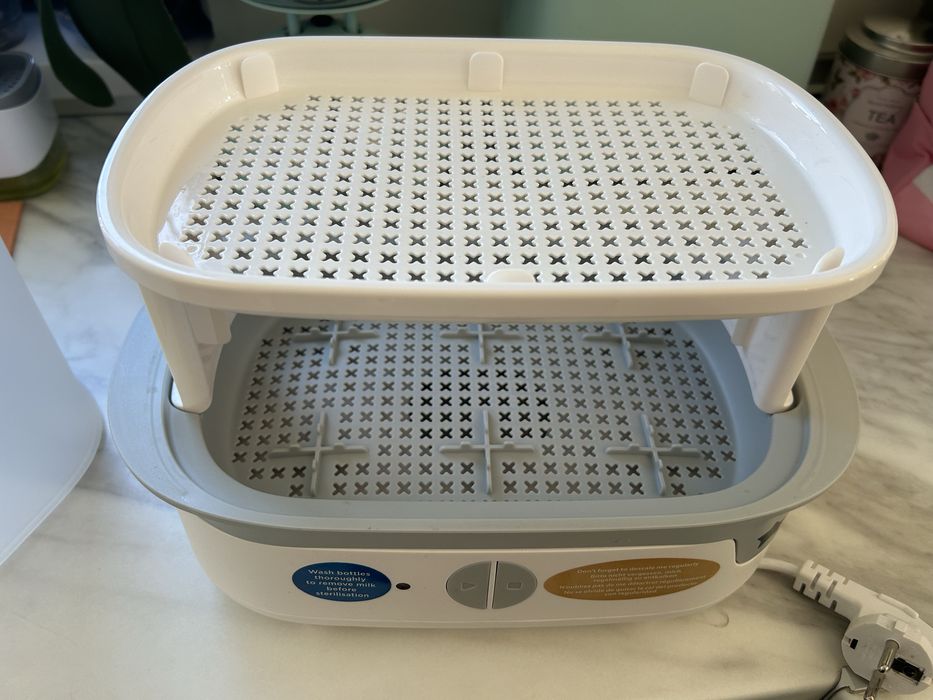 Стерилизатор Tommee Tippee