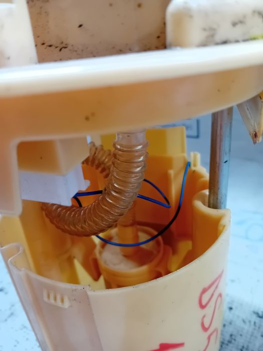 pompa rezervor motorina citroen ds5 2013