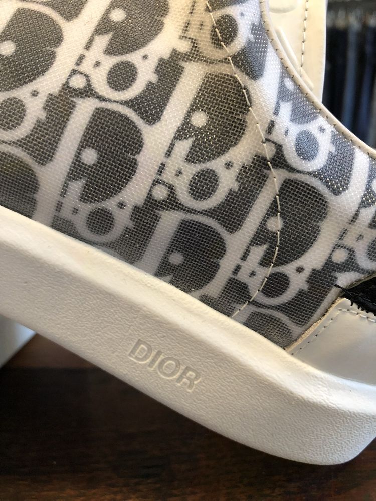 Продавам кецове Christian Dior естествена кожа и велур 44 номер