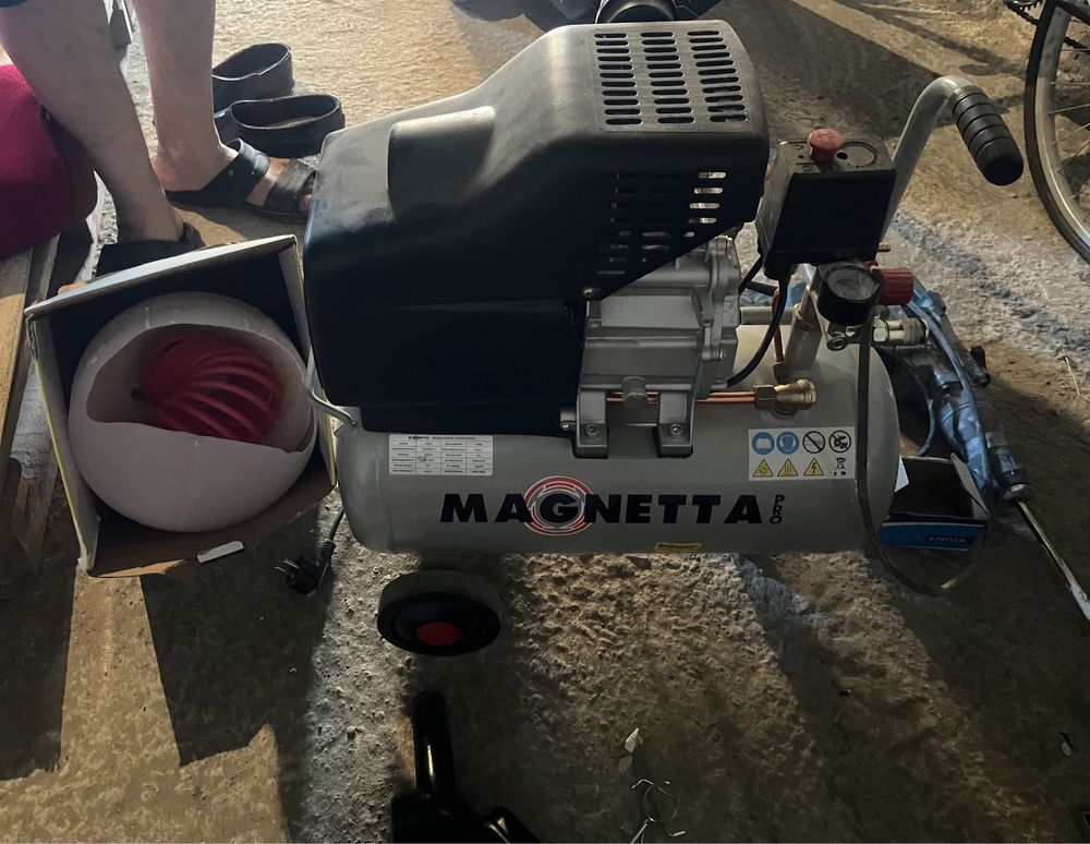 Компрессор воздушный Magnetta CE624