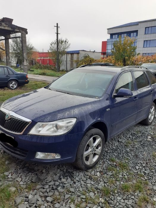 Vând Skoda Octavia 1,6 dci 2011, DSG.