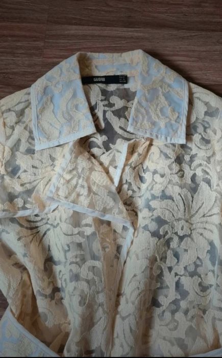 Trenci Glow din dantelă, nou, mărimea S, lungime 69 cm