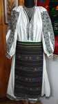 Costum popular (ie/camasa cu poale, sorturi/catrinte/fote/zadii/oprege