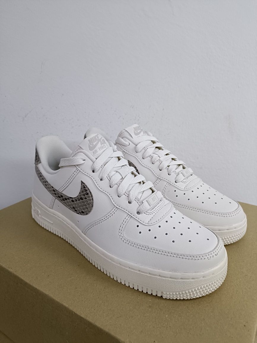 Nike Air Force 1 Low '07 Snakeskin номер 38
