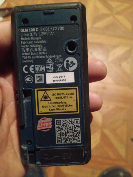 Bosch laser Profesional GLM 100 C