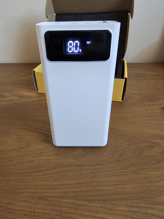 Преносима батерия 50000 mah