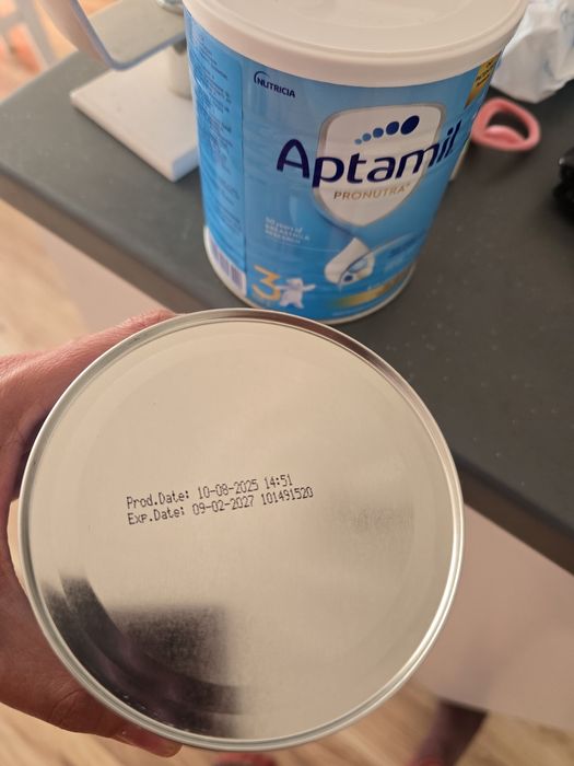 Адаптирано мляко Aptamil