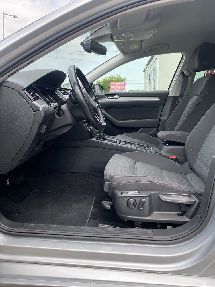 VW Passat B8.5 Variant 2.0 TDI DSG / Webasto / Full LED / ACC / 2020
