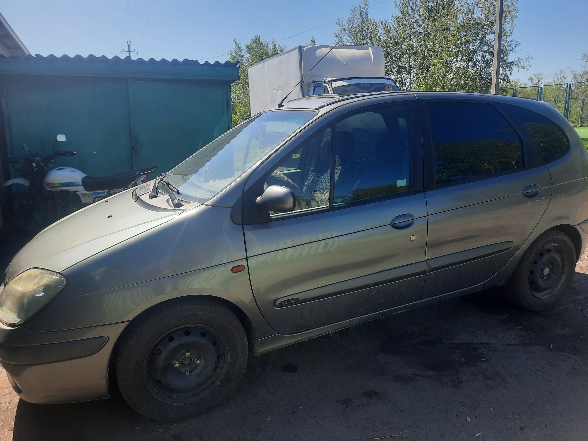 Продам Renault Scenik 2002 года