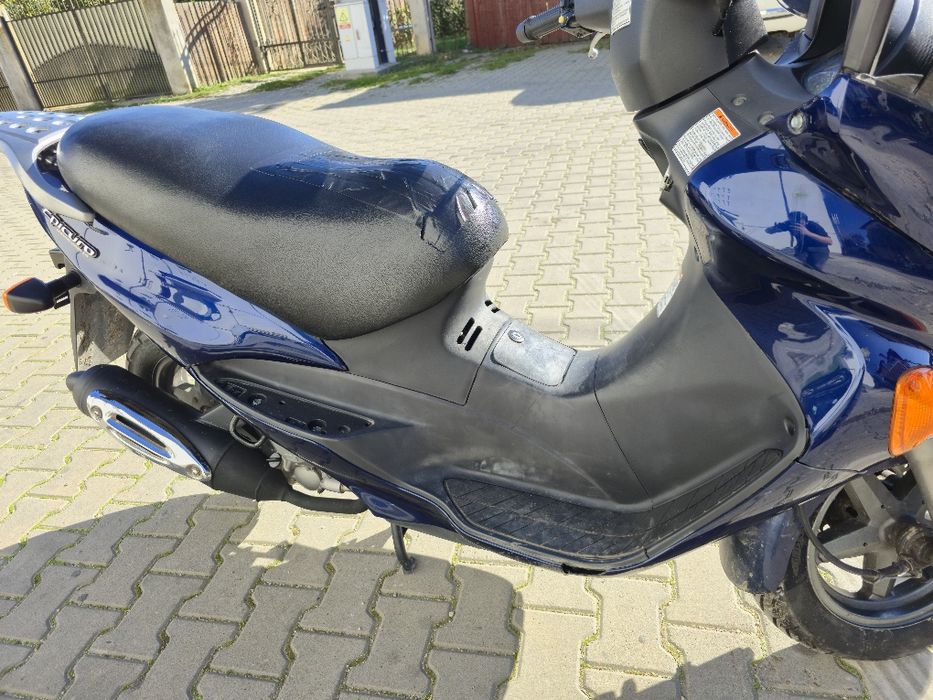 Suzuki 125 cc 2003 cu acte