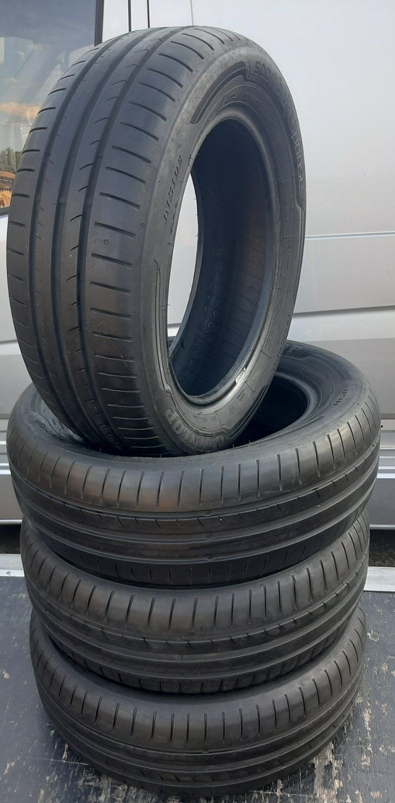 4 броя летни 195 60 15 Dunlop 7mm перфектни