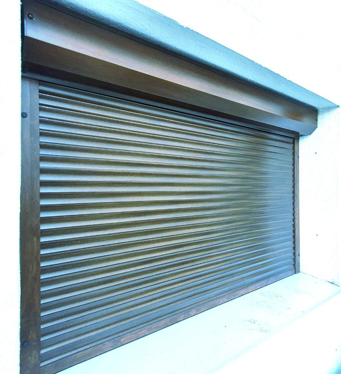 Rulouri exterioare din Aluminiu București
