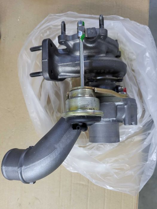 Vand Turbo nou , Renault Master 2.5 DCI , original OE RENAULT
